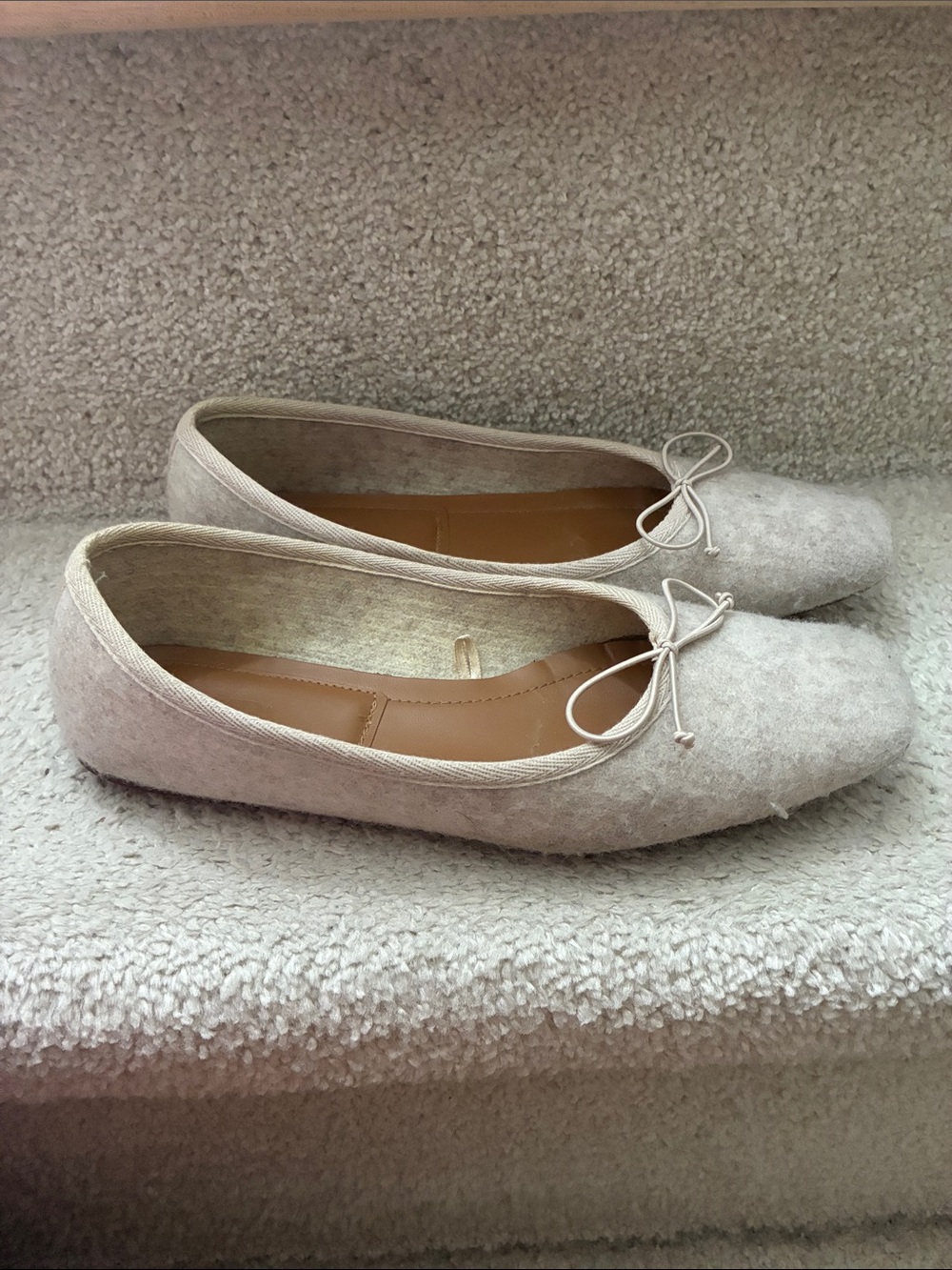 Zara Classic Women's Bow Ballet Flats - Cream